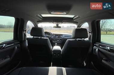 Внедорожник / Кроссовер BMW X4 2017 в 