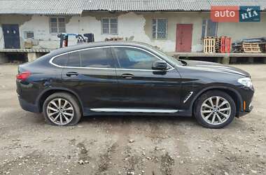 Внедорожник / Кроссовер BMW X4 2019 в 
