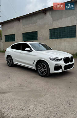 Внедорожник / Кроссовер BMW X4 2019 в 