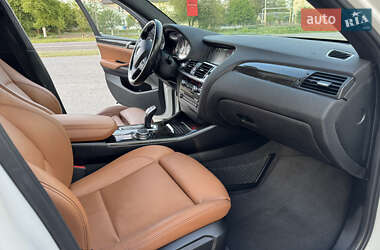 Внедорожник / Кроссовер BMW X4 2016 в 