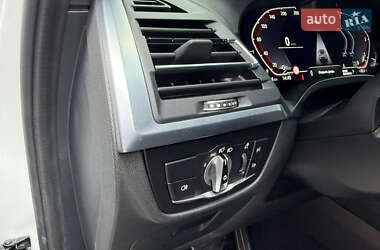 Внедорожник / Кроссовер BMW X4 2022 в 