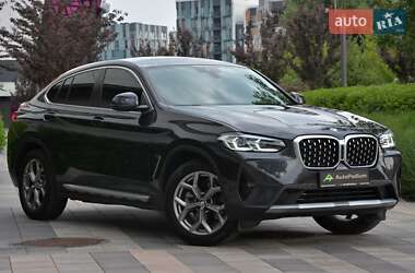 Внедорожник / Кроссовер BMW X4 2022 в Киеве