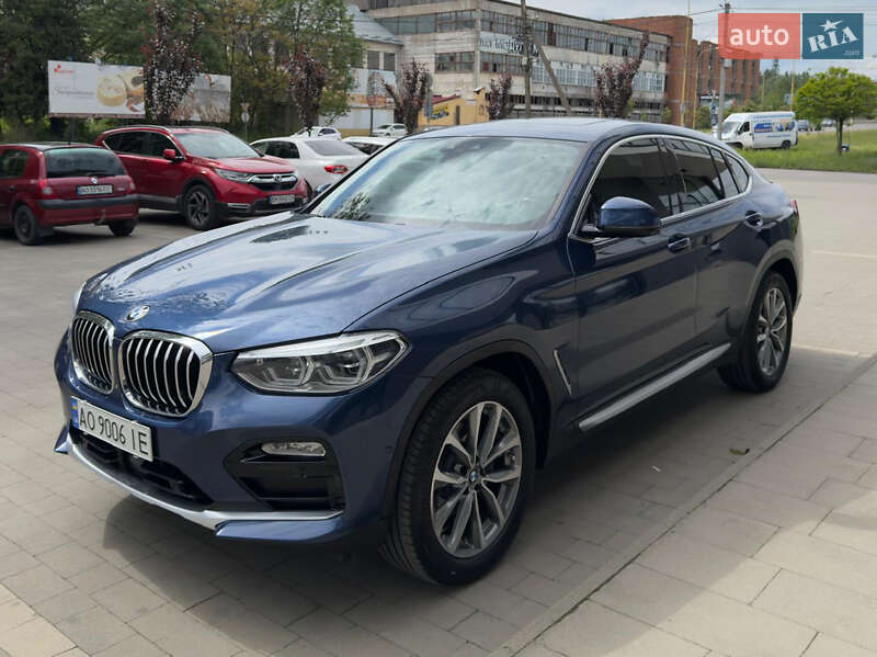 Позашляховик / Кросовер BMW X4 2018 в Ужгороді