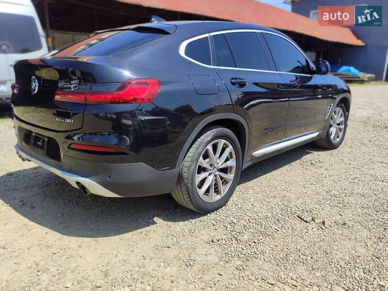 Внедорожник / Кроссовер BMW X4 2019 в Стрые