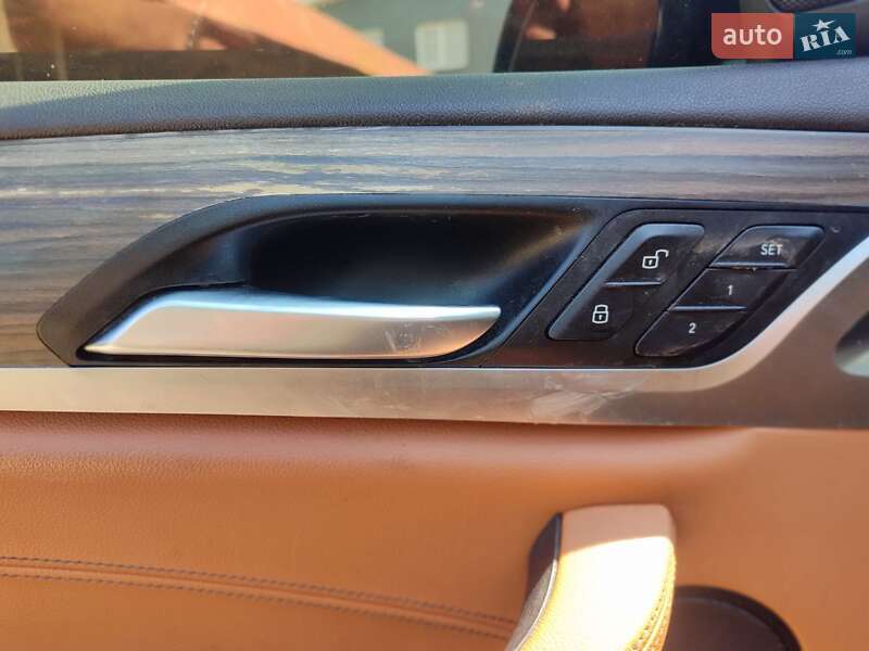 Внедорожник / Кроссовер BMW X4 2019 в Стрые