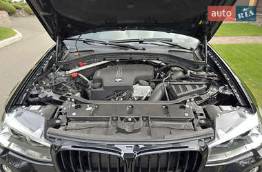 Внедорожник / Кроссовер BMW X4 2017 в 