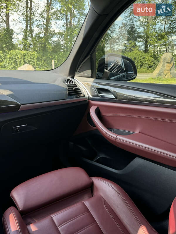 Внедорожник / Кроссовер BMW X4 2019 в Львове
