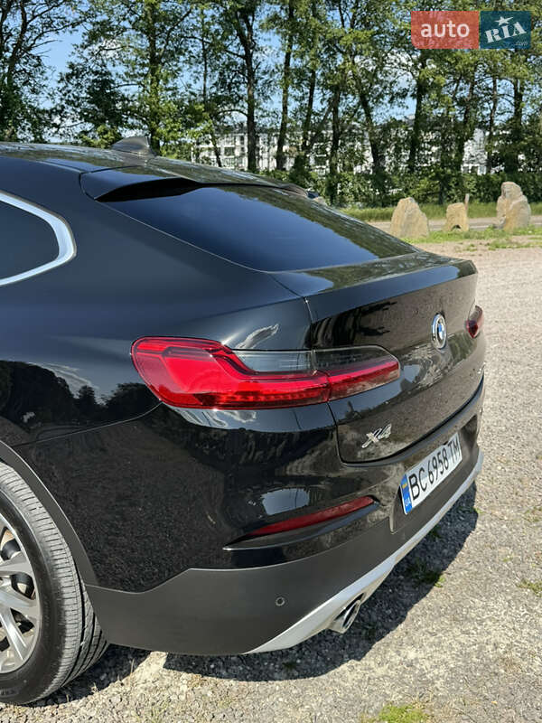 Внедорожник / Кроссовер BMW X4 2019 в Львове