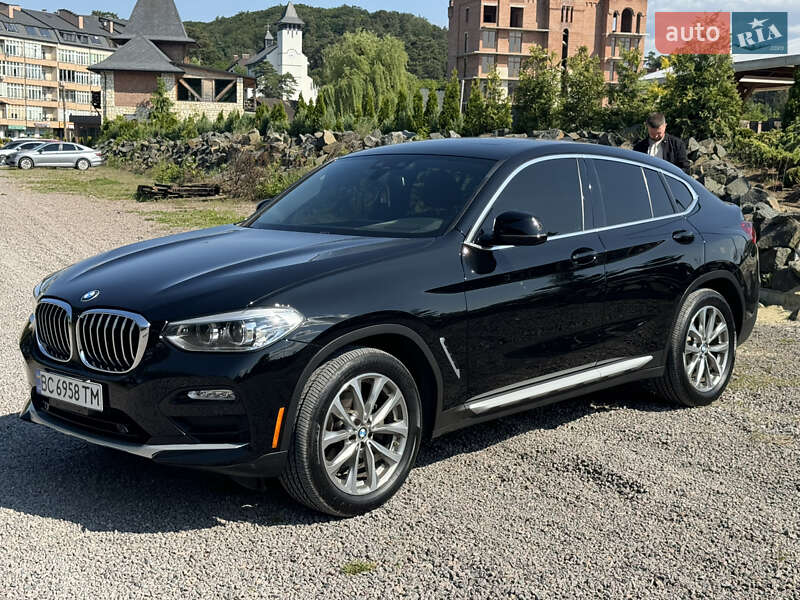 Внедорожник / Кроссовер BMW X4 2019 в Львове