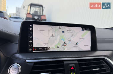 Внедорожник / Кроссовер BMW X4 2018 в 