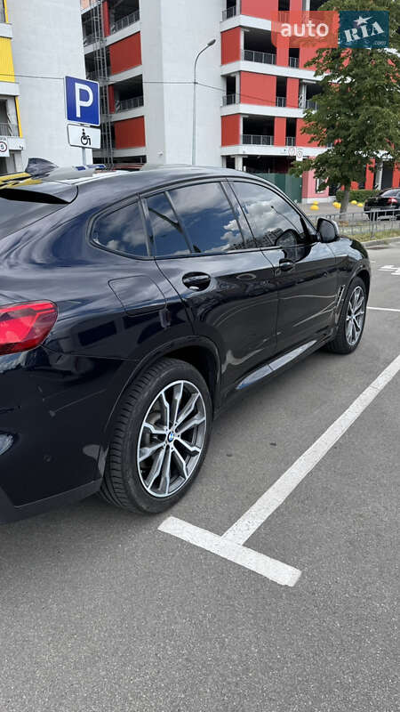 Внедорожник / Кроссовер BMW X4 2018 в Киеве