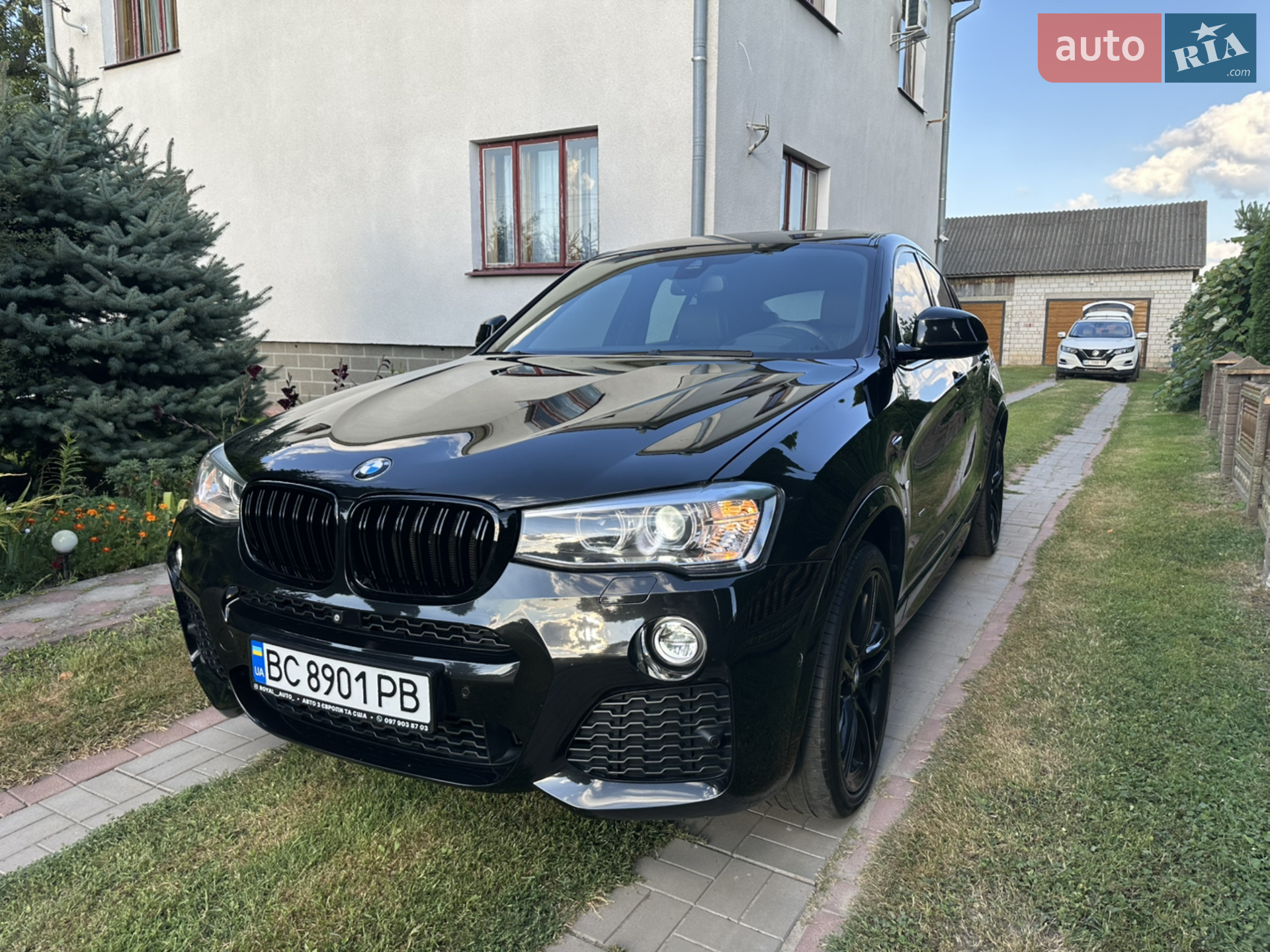 2017 BMW X4 - мініатюра 2