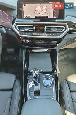 Внедорожник / Кроссовер BMW X4 2022 в Киеве