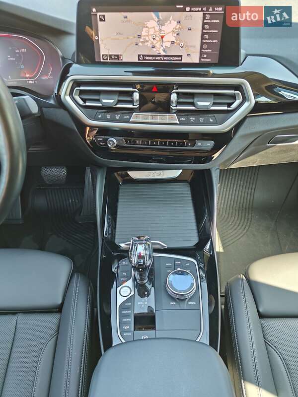Внедорожник / Кроссовер BMW X4 2022 в Киеве
