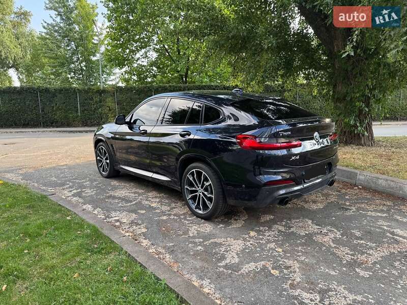 Внедорожник / Кроссовер BMW X4 2018 в Киеве
