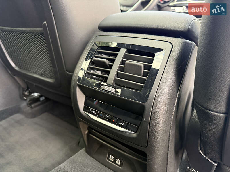 Позашляховик / Кросовер BMW X4 2020 в Одесі фото 24 Позашляховик / Кросовер BMW X4 2020 в Одесі