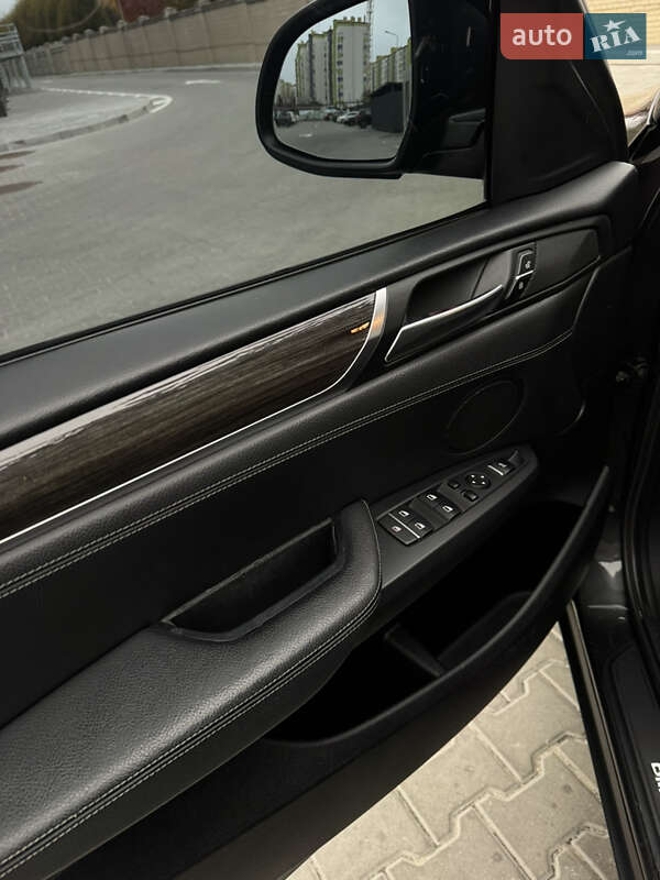 Внедорожник / Кроссовер BMW X4 2014 в Киеве