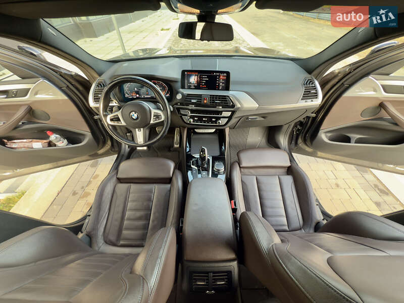 Внедорожник / Кроссовер BMW X4 2020 в Луцке