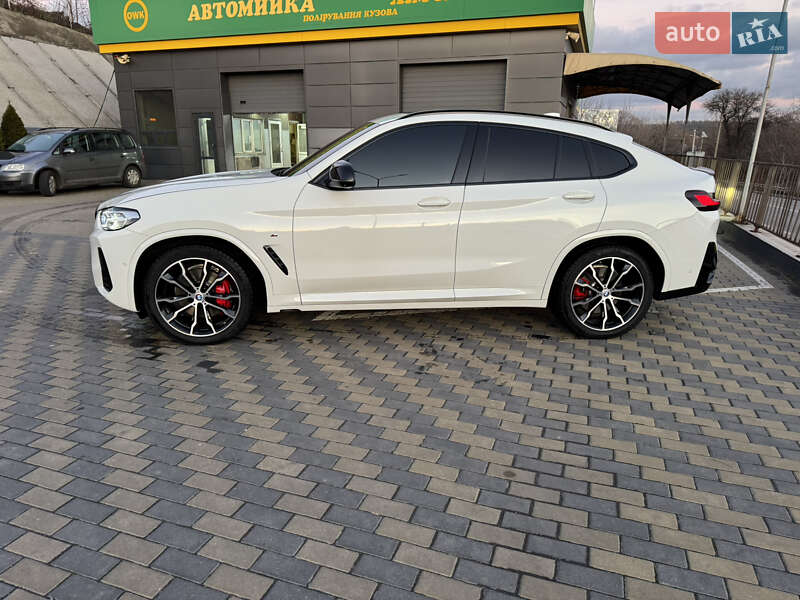 Внедорожник / Кроссовер BMW X4 2022 в Черкассах