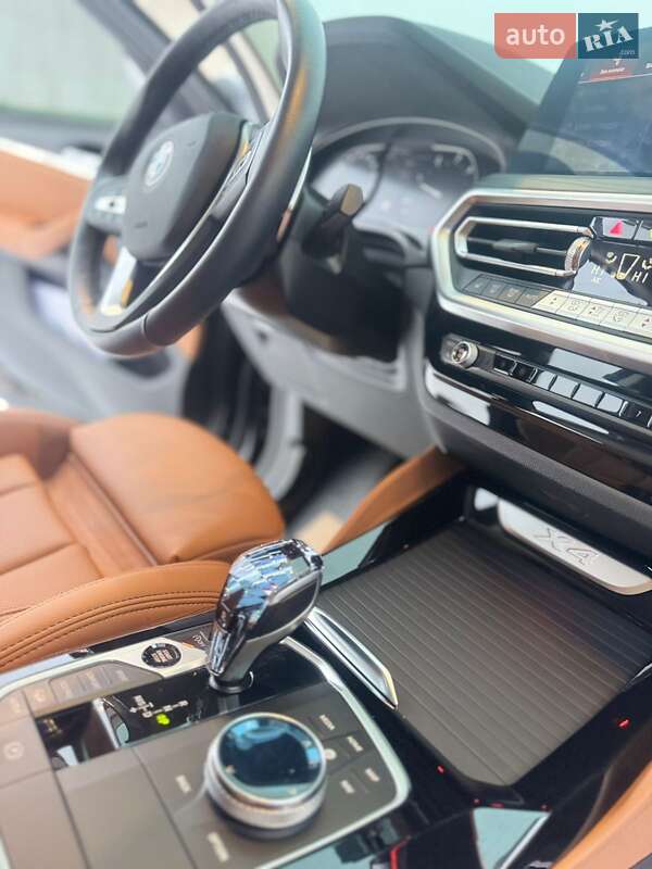 Внедорожник / Кроссовер BMW X4 2022 в Киеве фото 12 Внедорожник / Кроссовер BMW X4 2022 в Киеве