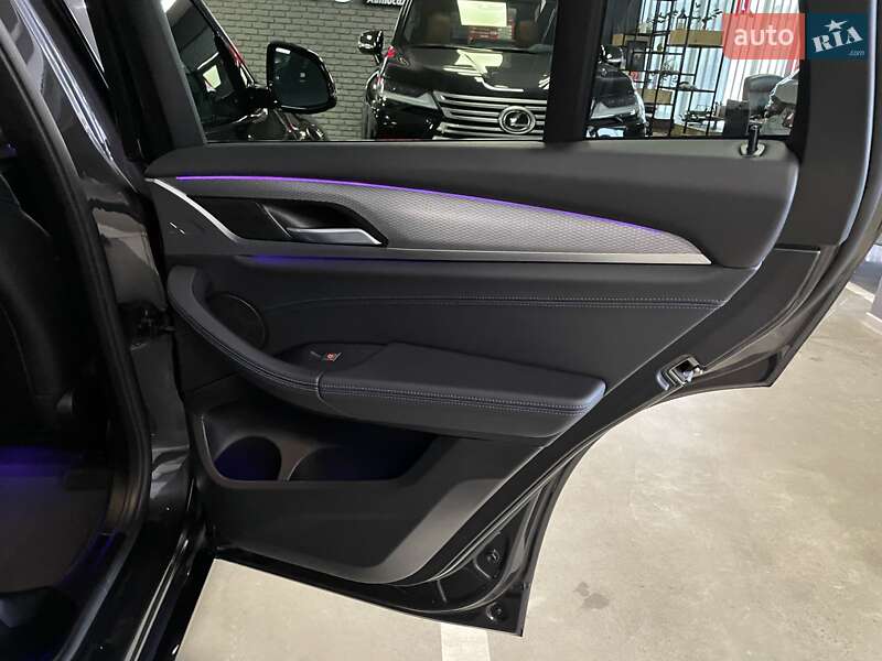 Внедорожник / Кроссовер BMW X4 2021 в Львове