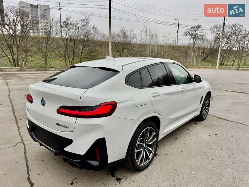 Внедорожник / Кроссовер BMW X4 2023 в Харькове