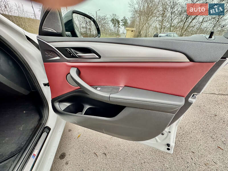 Внедорожник / Кроссовер BMW X4 2023 в Харькове