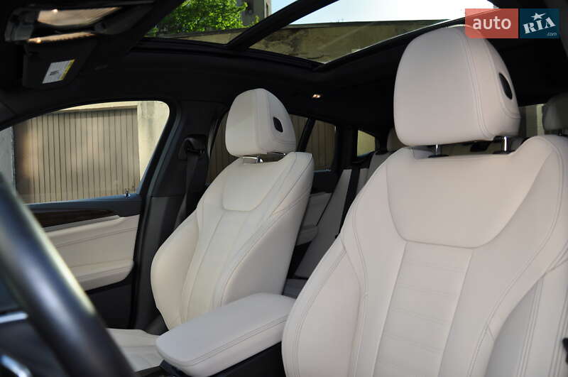 Внедорожник / Кроссовер BMW X4 2018 в Одессе