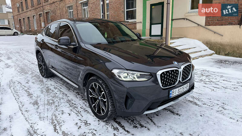 Позашляховик / Кросовер BMW X4 2022 в Краснограді
