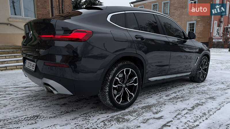 Позашляховик / Кросовер BMW X4 2022 в Краснограді