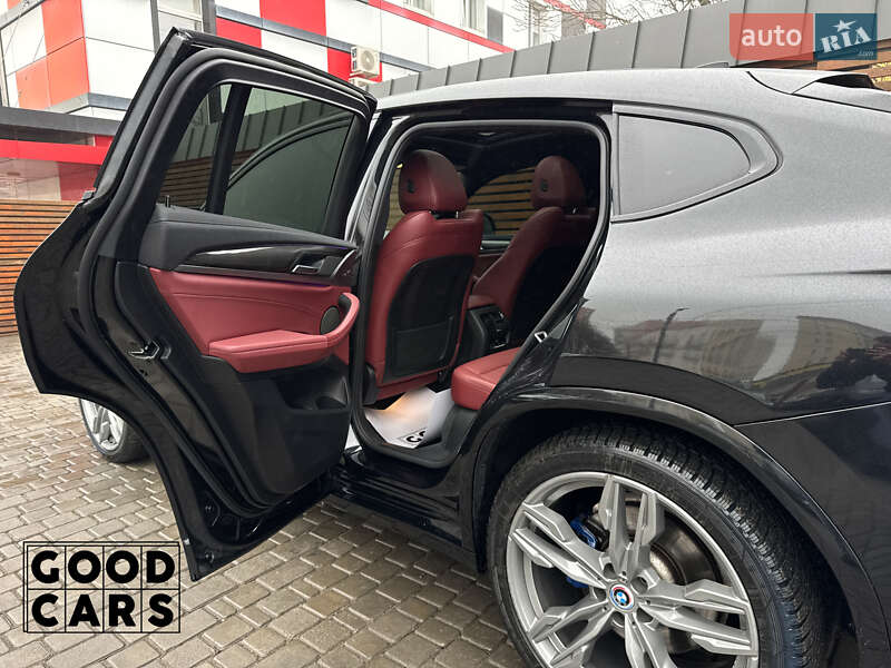 Внедорожник / Кроссовер BMW X4 2020 в Одессе