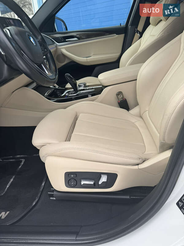 Позашляховик / Кросовер BMW X4 2018 в Києві