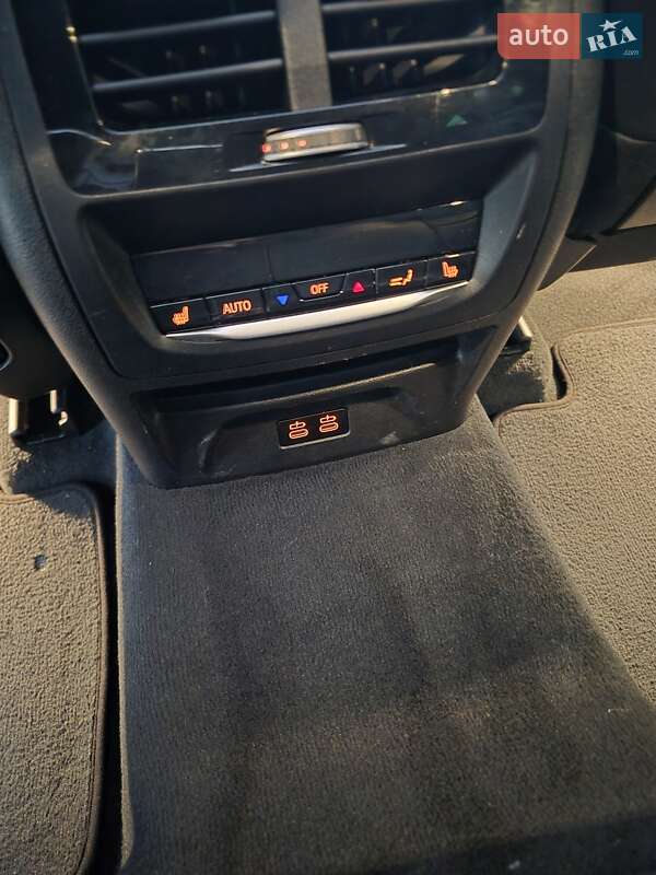 Позашляховик / Кросовер BMW X4 2020 в Києві