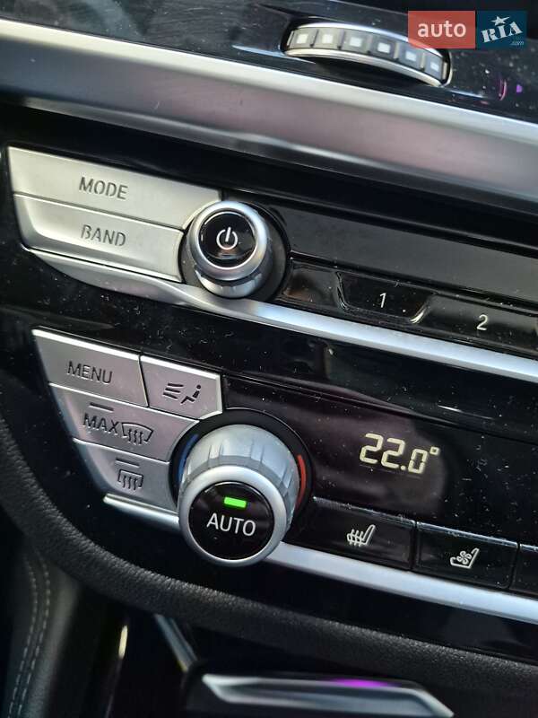 Позашляховик / Кросовер BMW X4 2020 в Києві