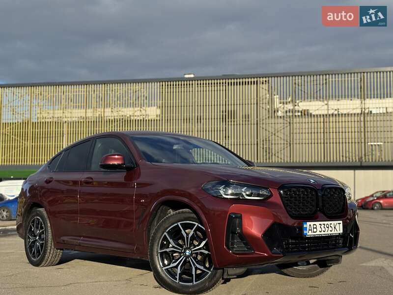 Внедорожник / Кроссовер BMW X4 2022 в Киеве