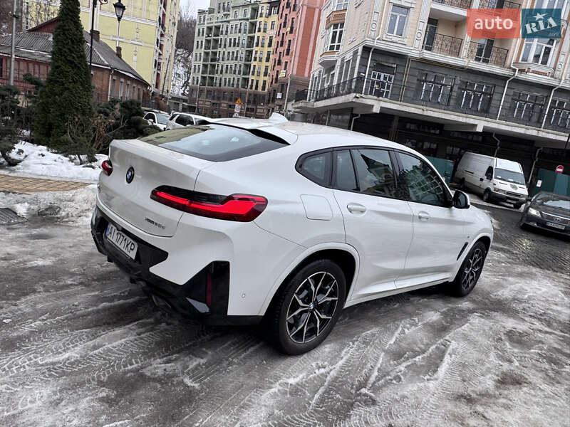Внедорожник / Кроссовер BMW X4 2022 в Киеве