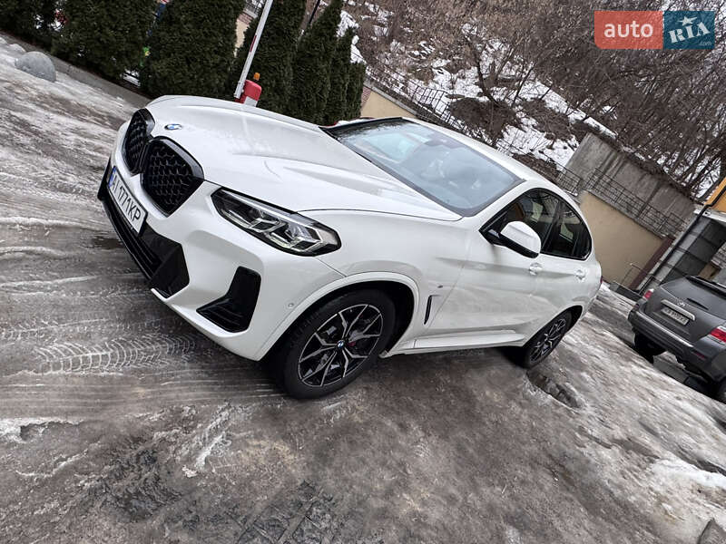 Внедорожник / Кроссовер BMW X4 2022 в Киеве
