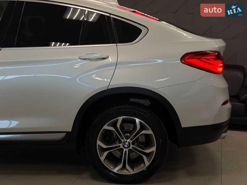 Внедорожник / Кроссовер BMW X4 2016 в Тернополе