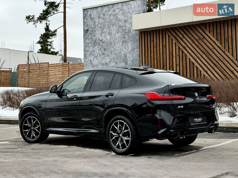 Внедорожник / Кроссовер BMW X4 2022 в Киеве