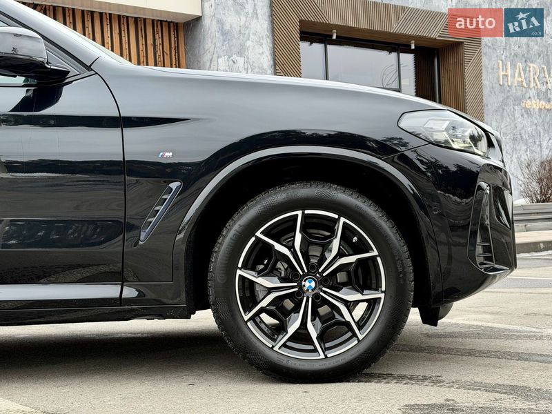 Внедорожник / Кроссовер BMW X4 2022 в Киеве
