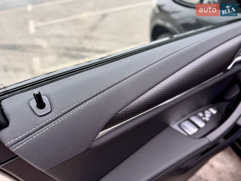 Внедорожник / Кроссовер BMW X4 2022 в Киеве