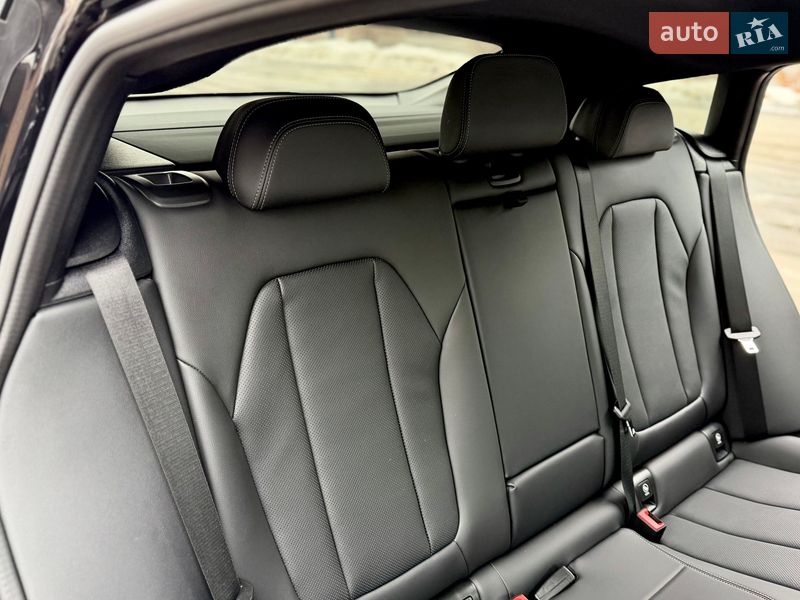 Внедорожник / Кроссовер BMW X4 2022 в Киеве