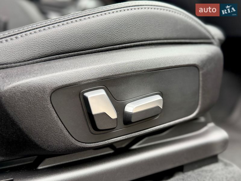 Внедорожник / Кроссовер BMW X4 2022 в Киеве