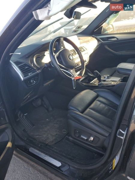 Внедорожник / Кроссовер BMW X4 2019 в Киеве