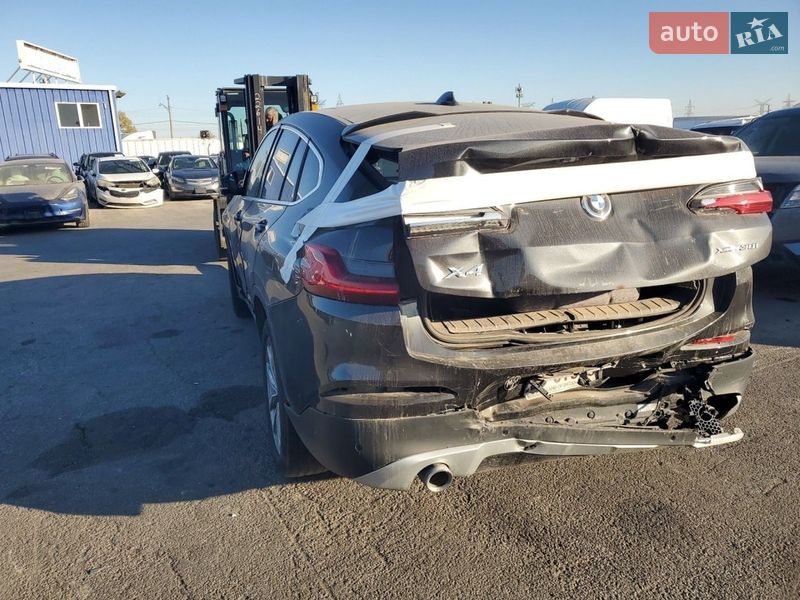 Внедорожник / Кроссовер BMW X4 2019 в Киеве
