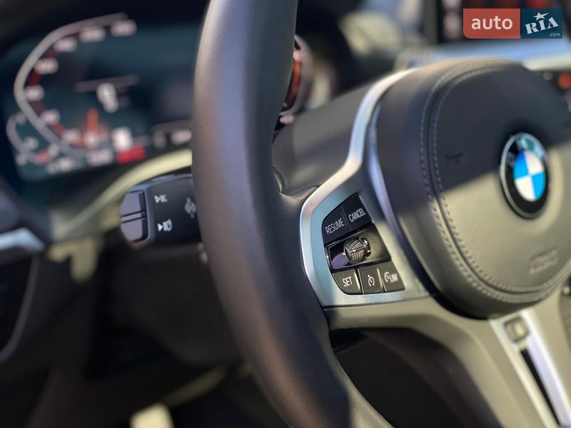 Внедорожник / Кроссовер BMW X4 2024 в Киеве