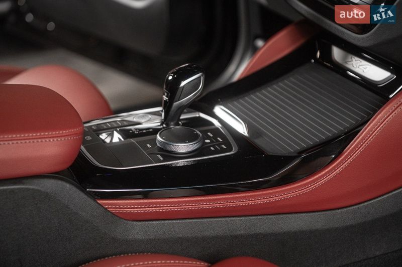 Внедорожник / Кроссовер BMW X4 2022 в Одессе