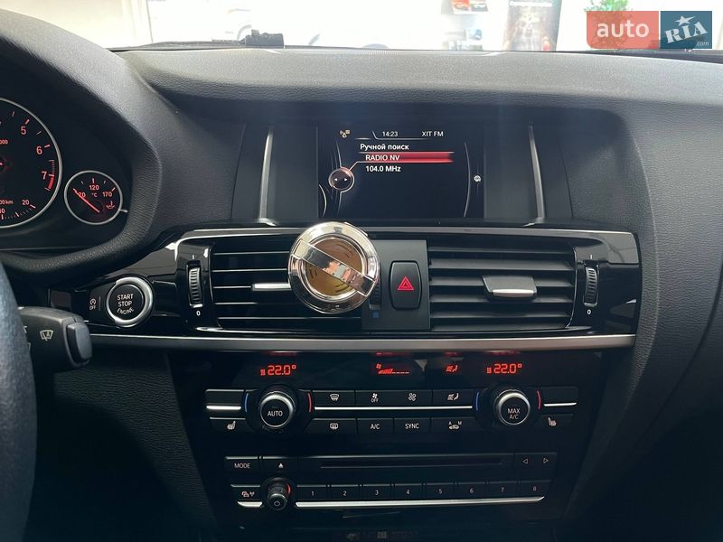 Позашляховик / Кросовер BMW X4 2016 в Києві