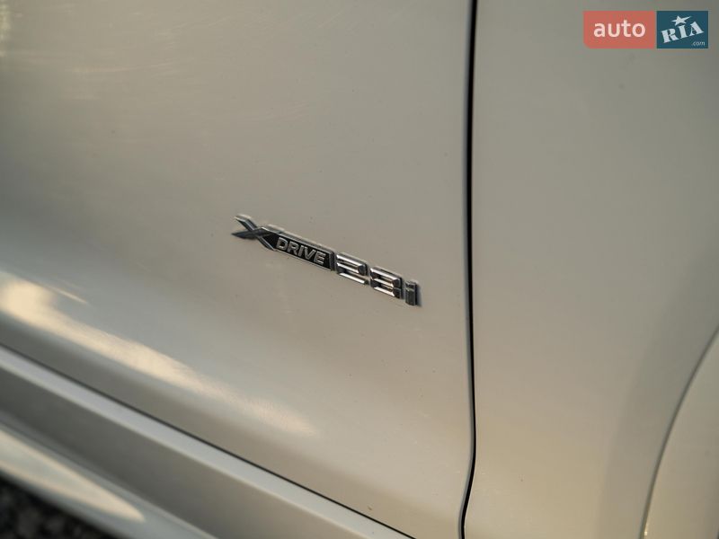 Внедорожник / Кроссовер BMW X4 2015 в Черновцах