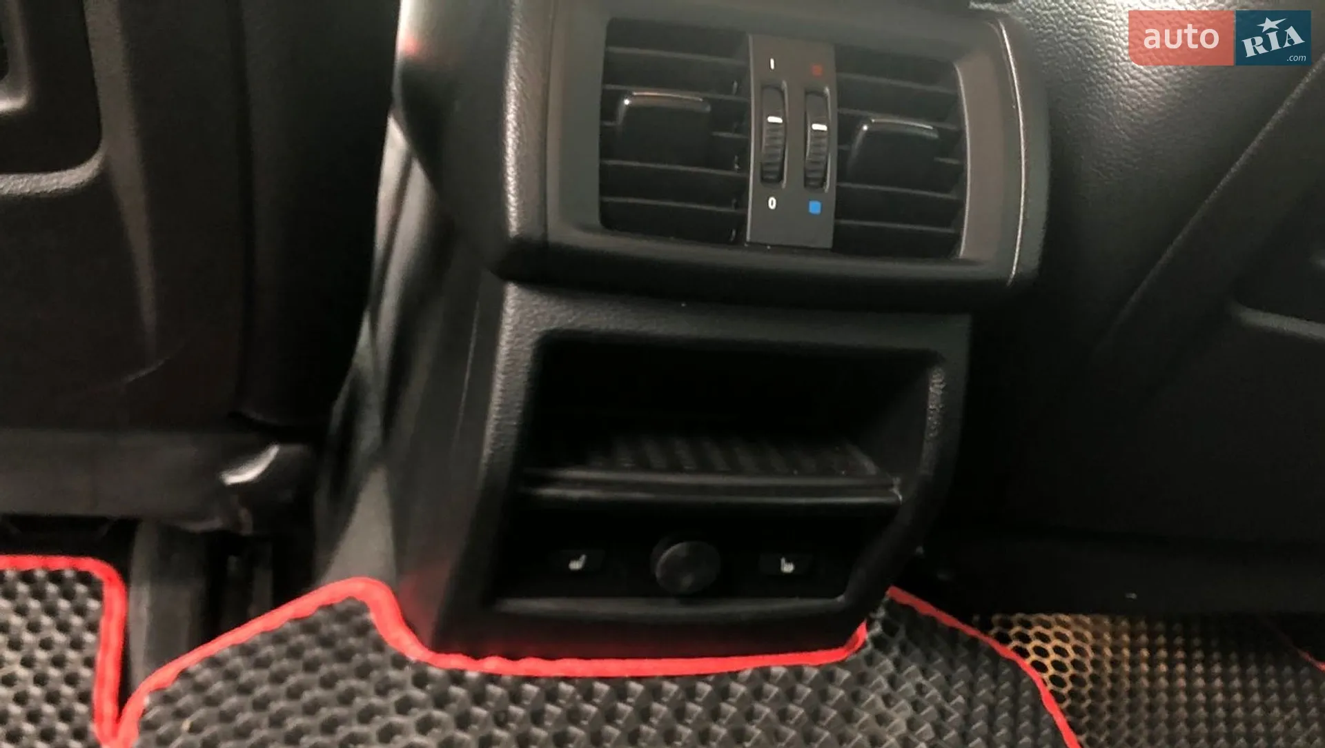 2016 BMW X4 - мініатюра 21